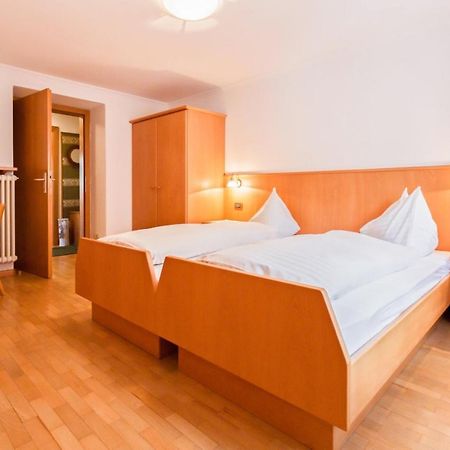 Villa Alpina Apartments Santa Cristina Val Gardena Bagian luar foto